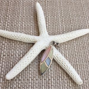 🌷925 Silver & Shell Inlay Pendant